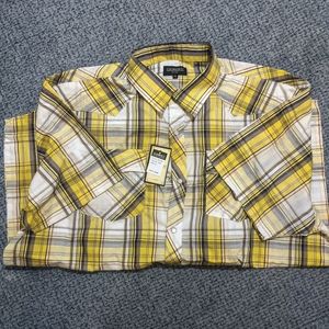 Men's short sleeve dress shirt